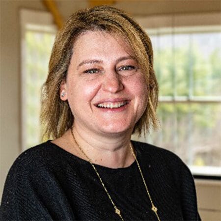 Nataliya-Sarkisian REMAX North Professionals